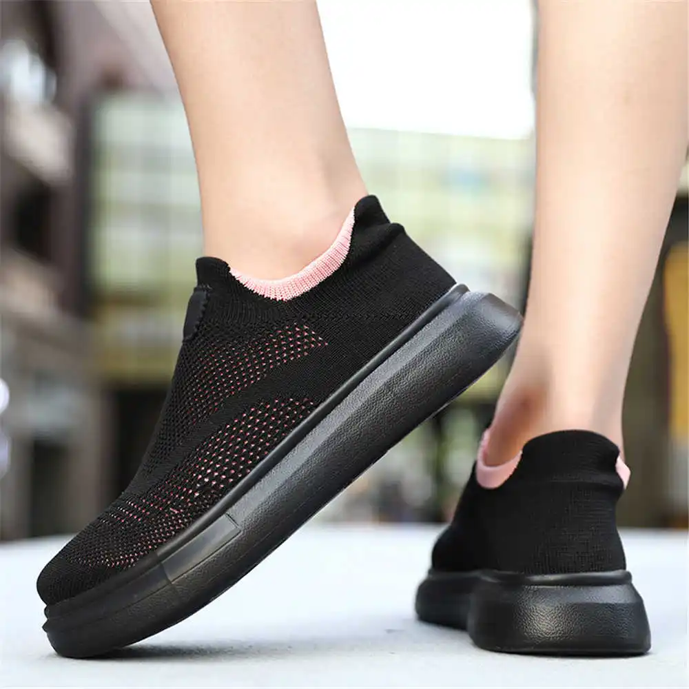 Luxury Lifestyle Of Celebrities - Calze con plateau scarpe marroni per