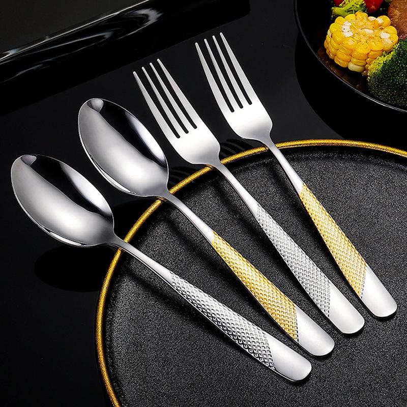 Nuovo set di utensili da cucin - Gold Cutlery Flatware recensione e prezzo