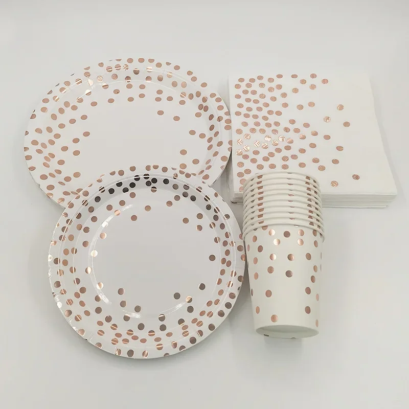 Piatti per tovaglia usa e gett - Gold Cutlery Flatware recensione e prezzo